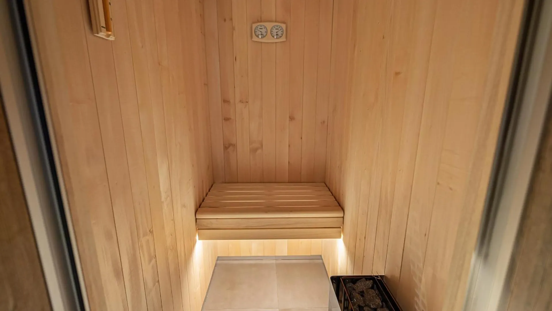 アパート Appartement Neuf, Sauna, Cheminee, Acces Pistes, Parking Couvert, Balcon Ensoleille. - Fr-1-565-92 Les Allues フランス